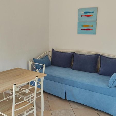 Chrouso Apartments 팔리오우리 객실 사진
